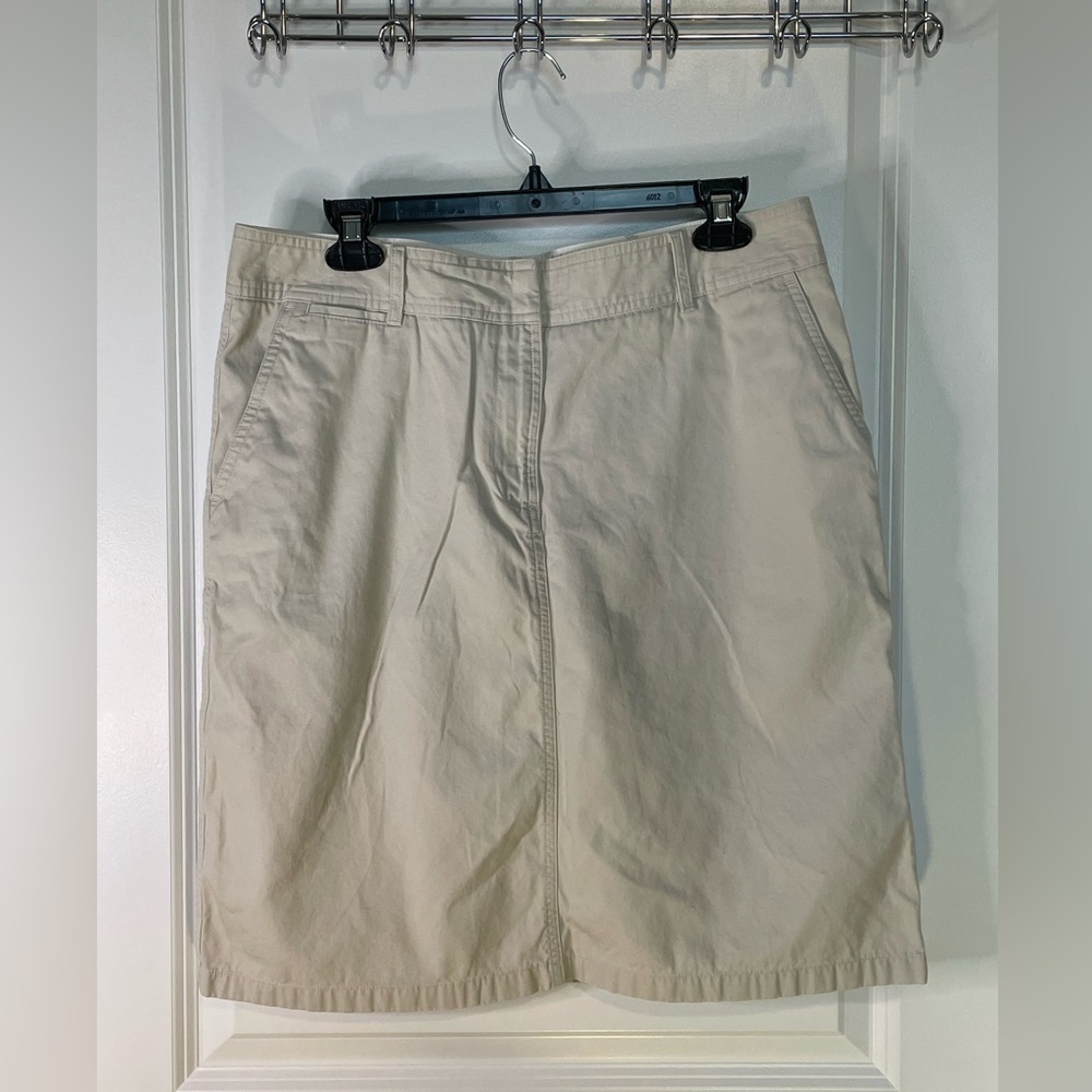 Lands’End casual knee length chino skirt - Picture 3 of 10